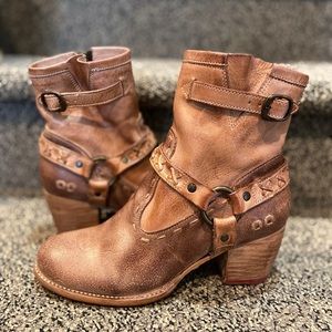 BedStu- Octane 2 Booties - (NWB)